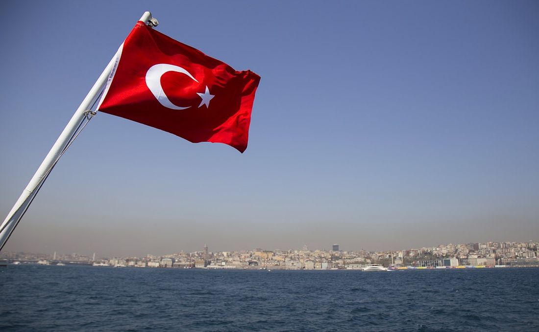 Υποχωρεί η τουρκική λίρα