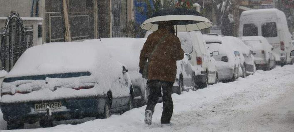 Πολύ ισχυρή χιονόπτωση στα Τρίκαλα! (vd) - Politik.gr