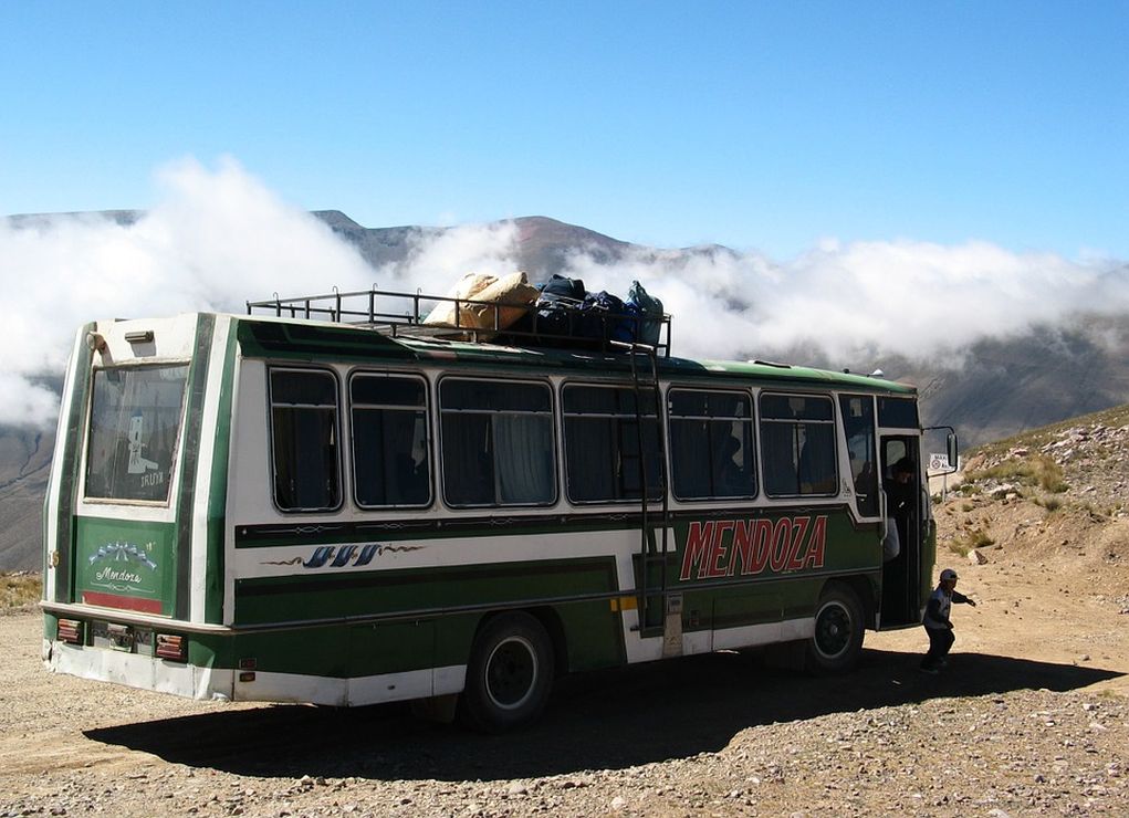 Περού: Τραγωδία με είκοσι νεκρούς μετά από φωτιά σε λεωφορείο