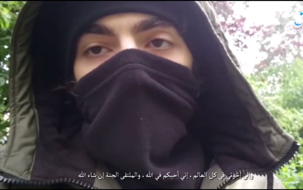 Βίντεο με τον τρομοκράτη του Παρισιού δημοσίευσε το Ισλαμικό Κράτος (vd)
