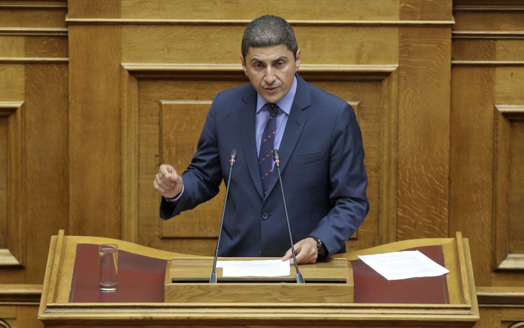 Αυγενάκης στη Βουλή: "Υποχρεωτικό δίπλωμα εκπαίδευσης πρώτων βοηθειών για κάθε προπονητή - σεμινάρια διάσωσης"