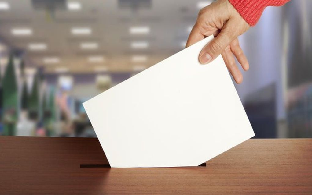 Σκέψεις για καθιέρωση εκλογικών περιφερειών και στις Ευρωεκλογές