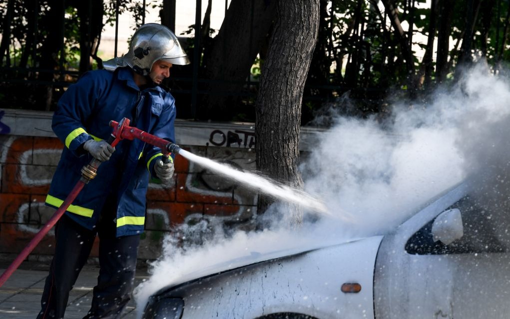 Έκαψαν το αυτοκίνητο του γιου πρώην υπουργού του ΣΥΡΙΖΑ