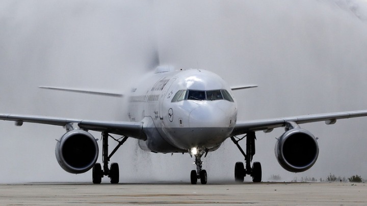 Λονδίνο: «Ανώμαλη προσγείωση» του αριθμού των επιβατών στο αεροδρόμιο Χίθροου τον Ιούλιο
