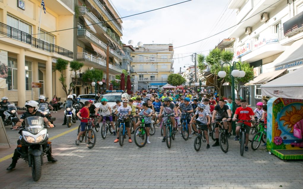 Γιαννιτσά: Βόλτα στην πόλη με ποδήλατο
