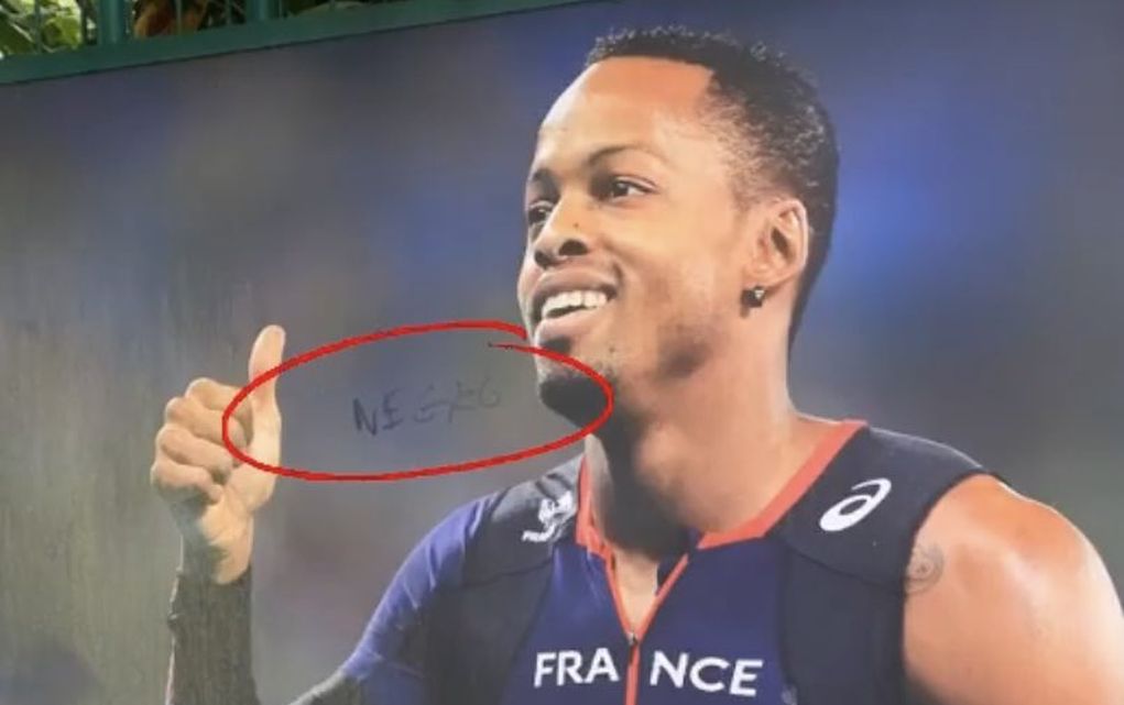 Γαλλία: Ρατσιστικά συνθήματα σε αφίσες μαύρων Γάλλων Ολυμπιονικών