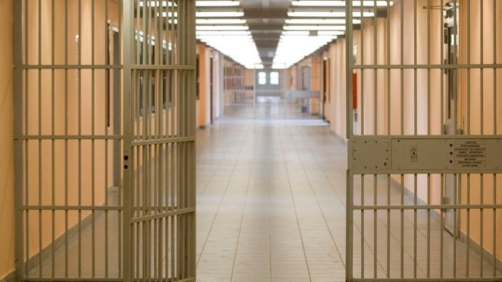 Δωδεκάμηνη φυλάκιση σε δάσκαλο για προσβολή γενετήσιας αξιοπρέπειας