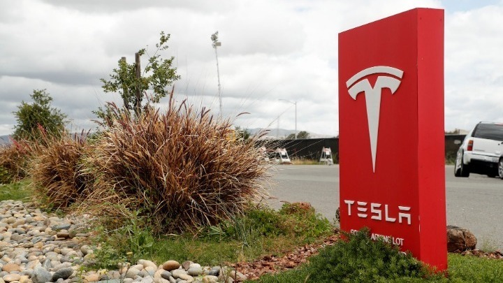 Σε τρία χρόνια θα λανσαριστεί η νέα φθηνότερη μπαταρία της Tesla