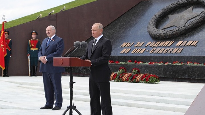 Στο Σότσι ο Λουκασένκο για συνομιλίες με τον Πούτιν