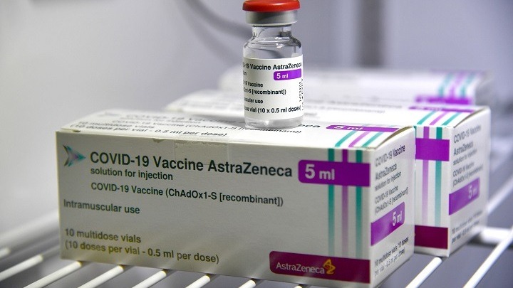 BBC: Θα μειωθούν οι παραδόσεις εμβολίων μετά τις 29 Μαρτίου, για ελλείψεις από την πλευρά της εταιρείας AstraZeneca