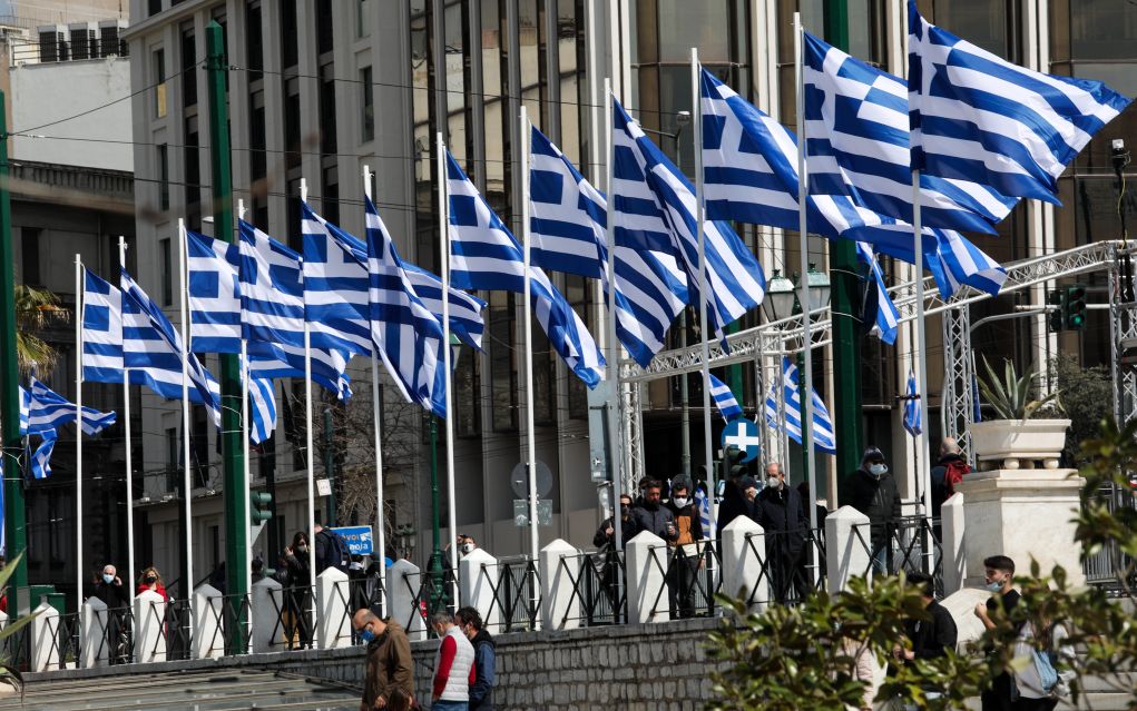 Θεσσαλονίκη: Γαλανόλευκες σημαίες σε 300 σημεία τοποθετεί η δημοτική αρχή