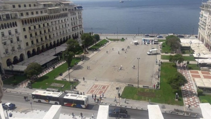 Δήμος Θεσσαλονίκης: Αναβαθμίζονται πολυσύχναστοι χώροι και παιδικές χαρές