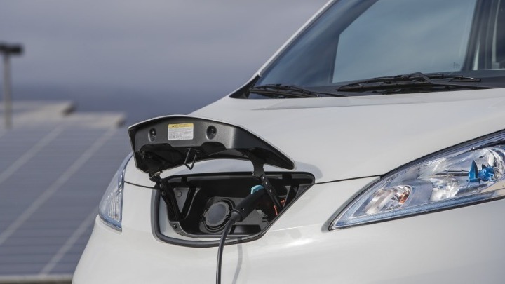 Έρευνα της Nissan: "Ηλεκτρικό όχημα" ψηφίζει το 70% των Ευρωπαίων οδηγών ως επόμενο αυτοκίνητό τους
