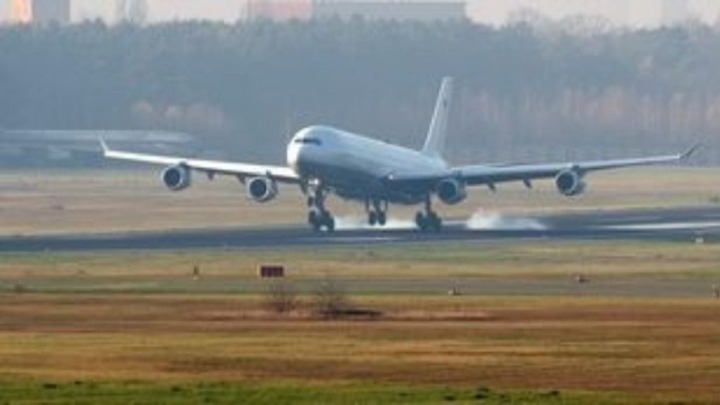 Αναγκαστική προσγείωση στο Βελιγράδι για αεροπλάνο που εκτελούσε πτήση στη γραμμή Σαντορίνη - Βρυξέλλες, λόγω τεχνικής βλάβης