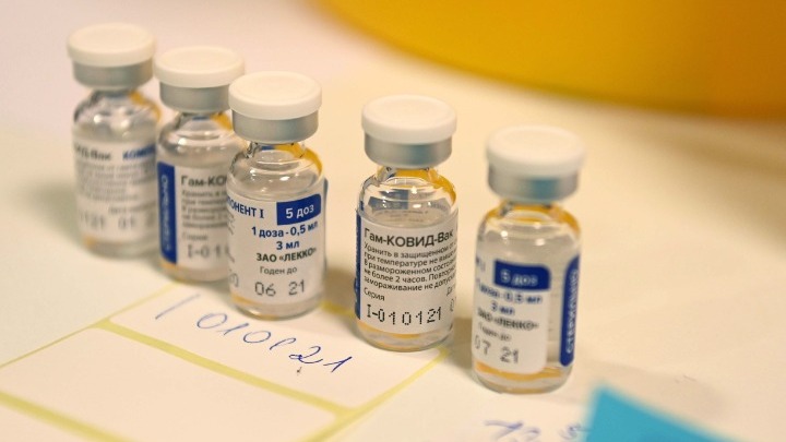Εξαδάκτυλος: «Αύριο οι ανακοινώσεις για τρίτη δόση εμβολίου»