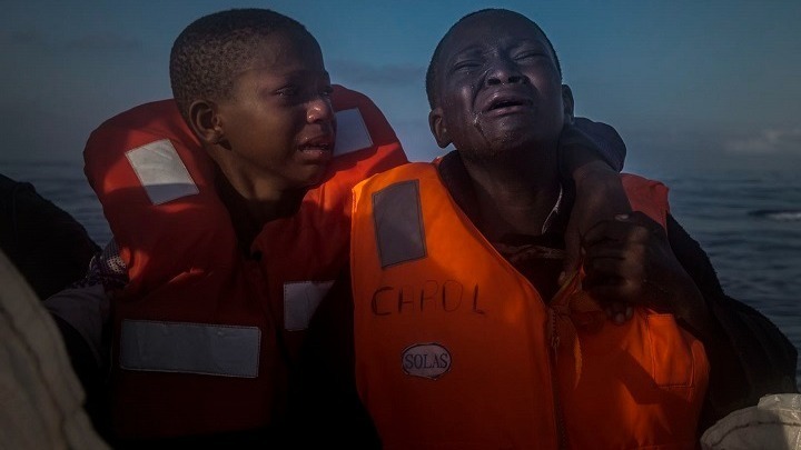 Νιγηρία: Τουλάχιστον 76 νεκροί μετά τη βύθιση υπερφορτωμένου σκάφους - Δύτες ψάχνουν σορούς