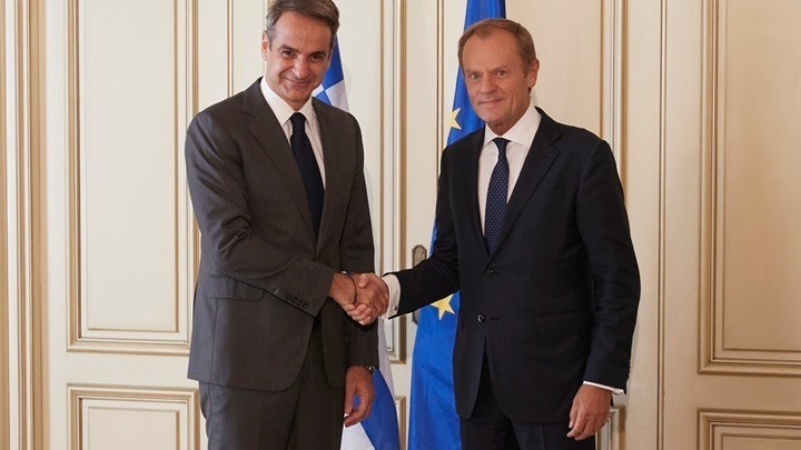 Κ. Μητσοτάκης: Συναντήθηκε με τον πρόεδρο του Ευρωπαϊκού Λαϊκού Κόμματος, Ντόναλντ Τουσκ
