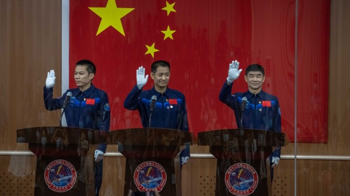 Κίνα: Αύριο θα εκτοξευθεί επανδρωμένη αποστολή προς τον διαστημικό της σταθμό