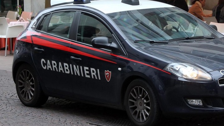 Ιταλία: Εξουδετερώθηκε βόμβα στο αυτοκίνητο τοπικού πολιτικού (pic)