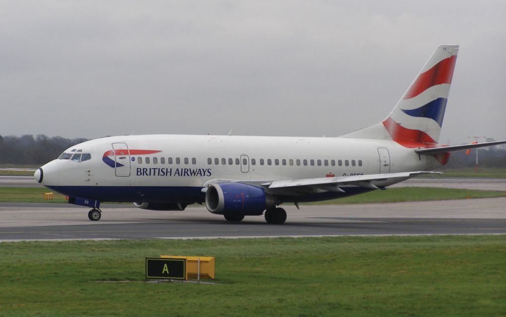 Αεροδρόμιο Χίθροου: Μερική κατάρρευση αεροσκάφους της British Airways (vid)