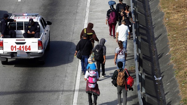ΗΠΑ: Προσφέρουν 115 εκατ. δολ. στο Ελ Σαλβαδόρ, για να μειώσουν τις μεταναστευτικές ροές