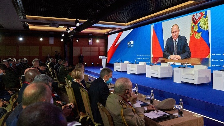 Πούτιν: Η Ρωσία ανησυχεί από την αύξηση παρουσίας του ΝΑΤΟ κοντά στα ρωσικά σύνορα