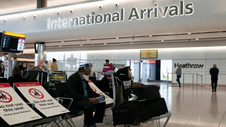Βρετανία: Έκκληση του αεροδρομίου του Χίθροου προς την κυβέρνηση να ανοίξει τη χώρα για τους εμβολιασμένους ταξιδιώτες