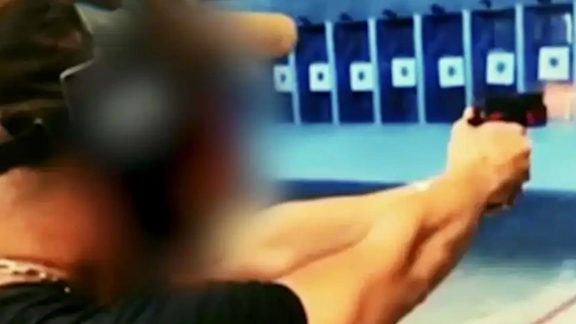Ηλιούπολη: Το προφίλ του αστυνομικού που εξέδιδε 19χρονη - Ένταλμα σύλληψης για συνεργό του (VIDEO)