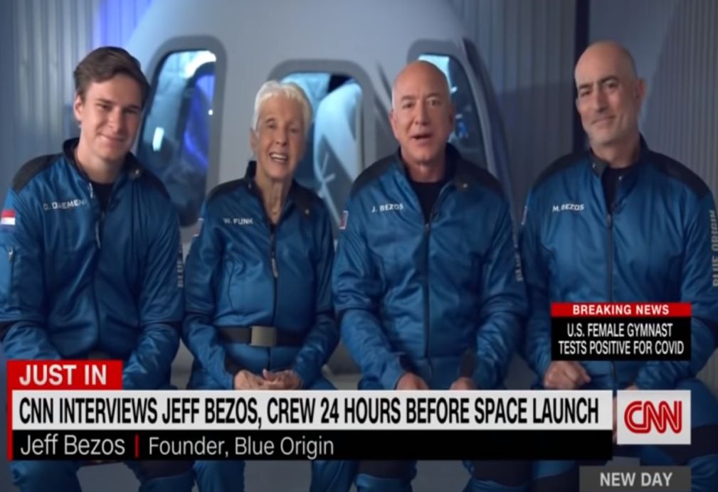 LIVE η ιστορική πτήση του Τζεφ Μπέζος στο διάστημα - Video