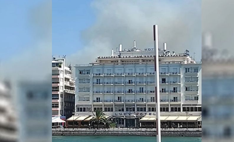 Φωτιά στη Χαλκίδα κοντά σε κατοικημένη περιοχή - Το κέντρο της πόλης έχει "πνιγεί" απο τους καπνούς