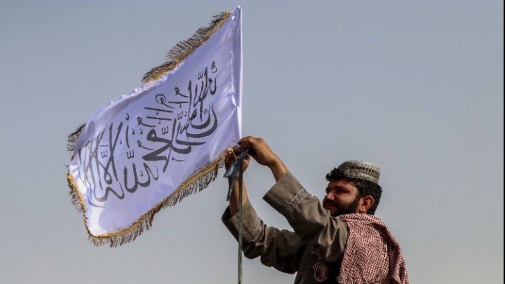 Oι Ταλιμπάν «μοιράζουν» προσκλήσεις σε χώρες για την τελετή ορκωμοσίας της νέας κυβέρνησης