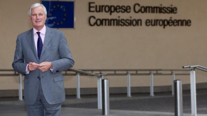 Γαλλία: Ο Μισέλ Μπαρνιέ, ο διαπραγματευτής της ΕΕ για το Brexit, υποψήφιος στις προεδρικές εκλογές του 2022