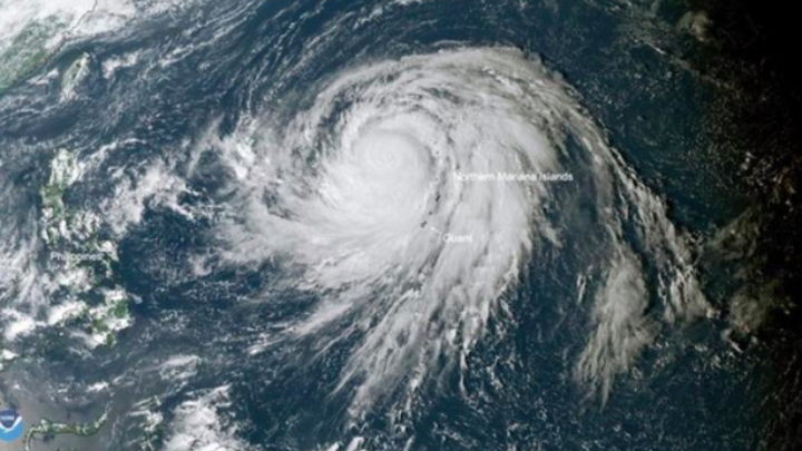 ΗΠΑ: Αντιμετωπίζουν έξαρση κρουσμάτων και... τυφώνα