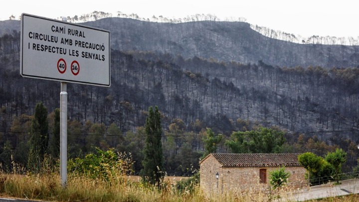 Κύμα καύσωνα και στην Ισπανία: Μαίνονται πυρκαγιές στον βορρά - Στη Σικελία ο υδράργυρος έδειξε 48,8