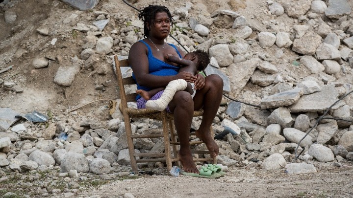 Αϊτή - Φονικός σεισμός: Τουλάχιστον 2.207 νεκροί (pics & vids)
