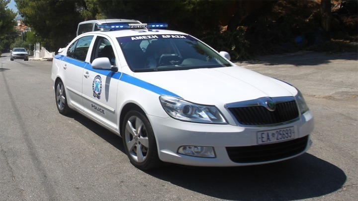 Θεσσαλονίκη: Σύλληψη 30χρονου για ληστεία σε κατάστημα ψιλικών